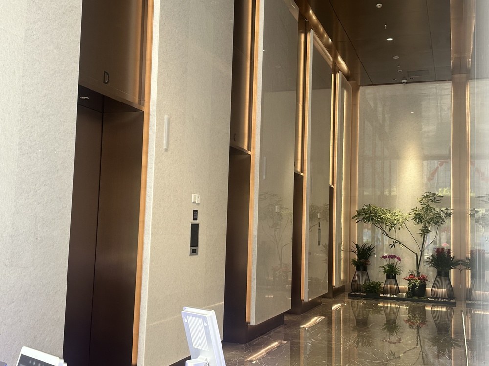 电梯厅1